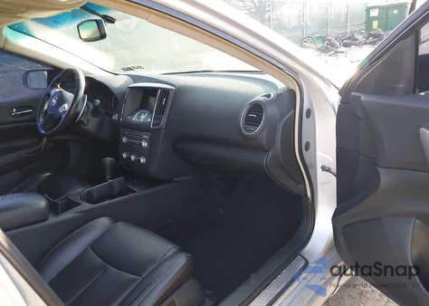 2013 Nissan Maxima 3.5 Sv z USA, uszkodzony, nr VIN 1N4AA5APXDC806206